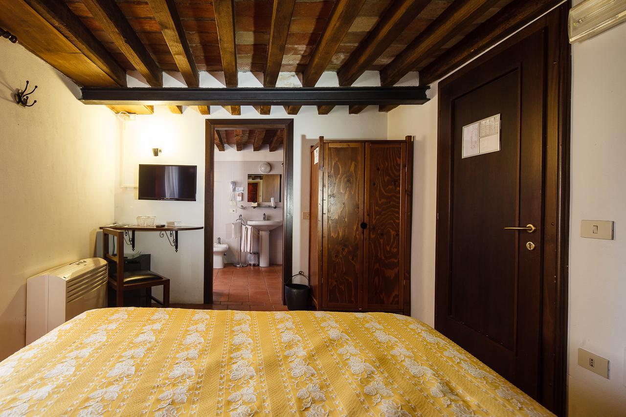 Relais Fontevivo Exterior foto